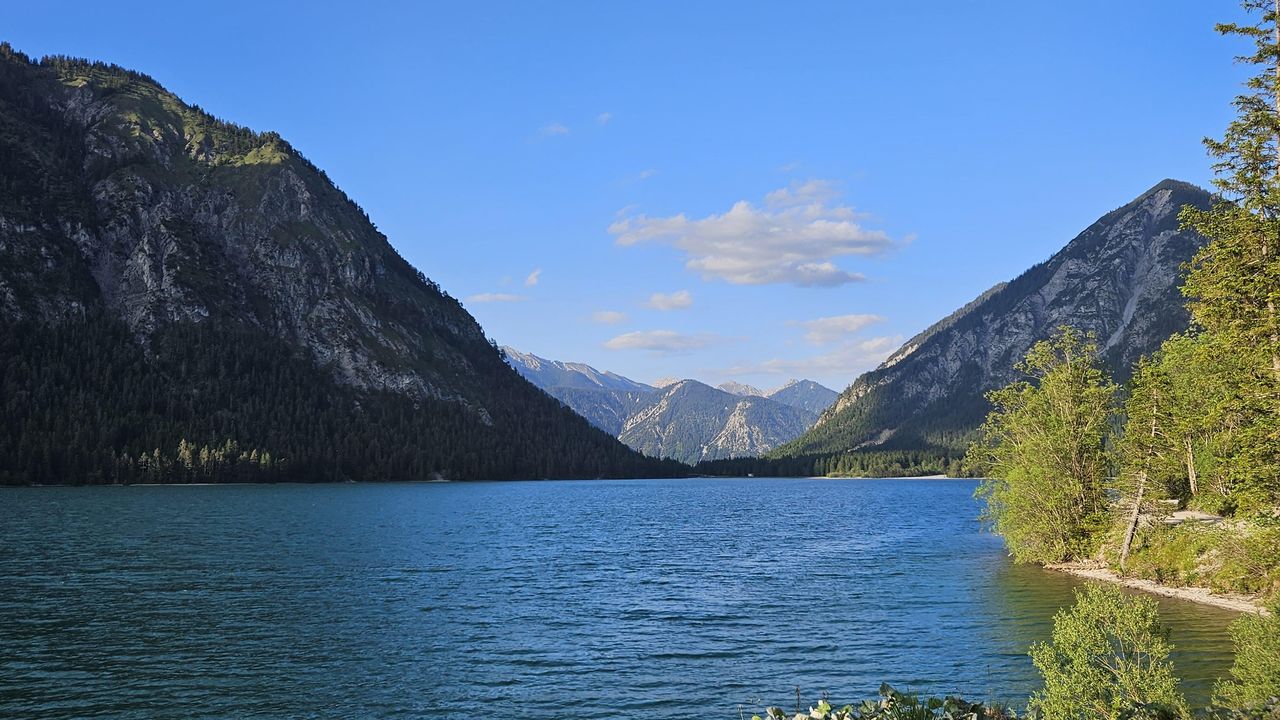 Wanderung am See Wanderung am See